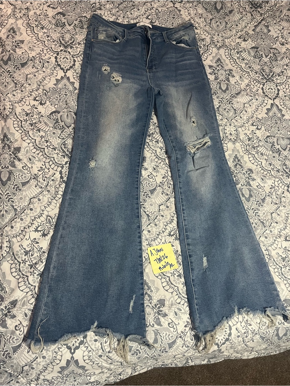 Risen Womens Distressed Flared Jeans - size 13/31